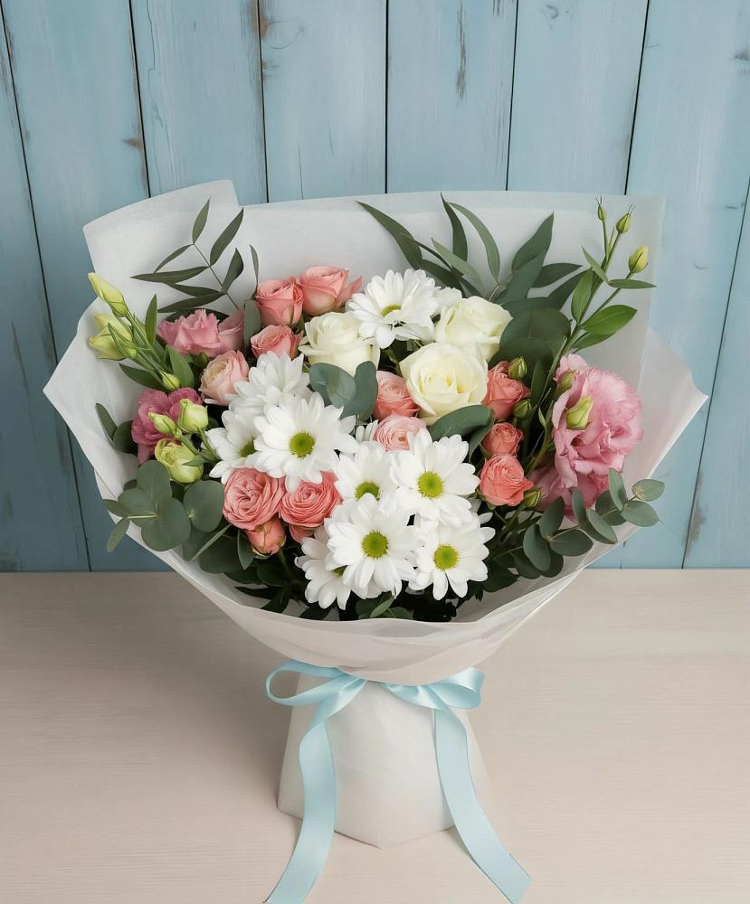Букет цветов из: Розы, Лизиантусы и Хризантемы в Каменной Балке