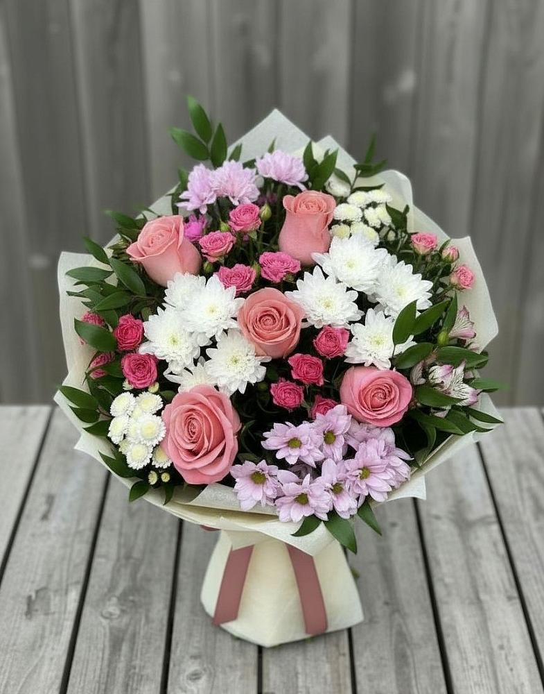 Букет цветов из: Альстромерии, Гвоздики, Розы и Хризантемы в Каменной Балке