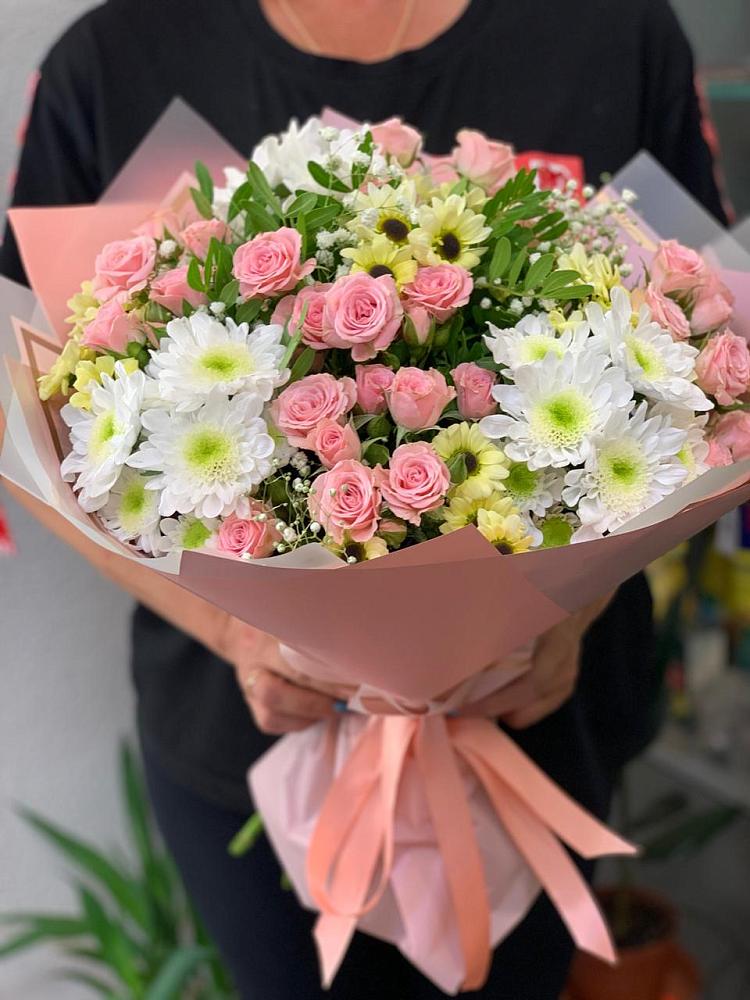 Букет цветов из: Розы и Хризантемы в Каменной Балке