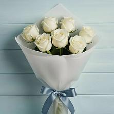 Букет 7 Белых роз Эдлесс Лав в Каменной Балке