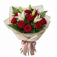 Букет цветов из:  Лилии и Розы в Каменной Балке