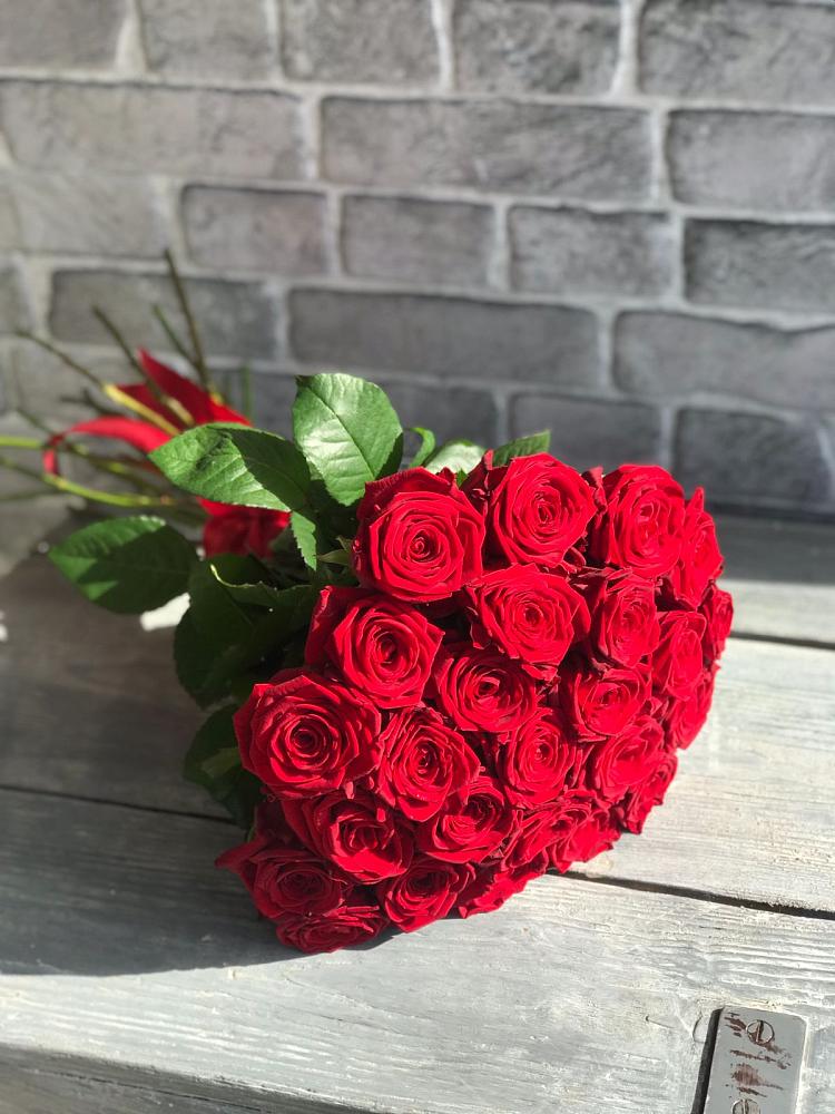 Букет Красные розы Фридом в Каменной Балке