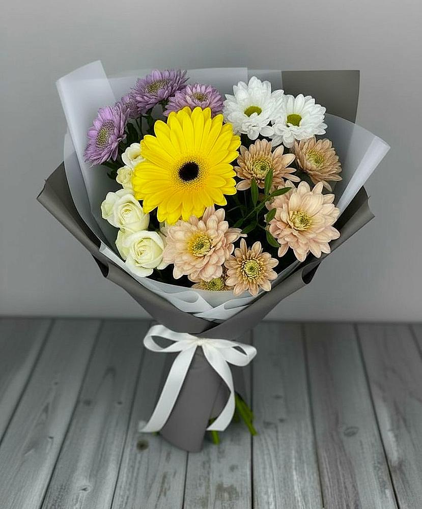 Букет цветов из: Розы, Герберы и Хризантемы в Каменной Балке