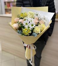 Букет цветов из:  Альстромерии, Розы и Хризантемы в Каменной Балке