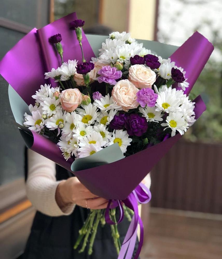 Букет цветов из: Хризантемы, Гвоздики и Розы в Каменной Балке