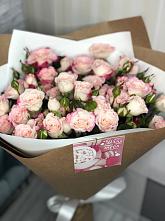 Букет цветов из:  Розы в Каменной Балке