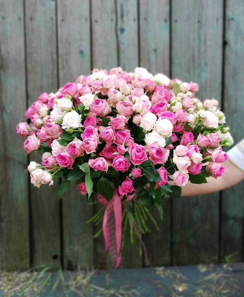 Букет Розовые кустовые розы Натали и Лав Лидия в Каменной Балке