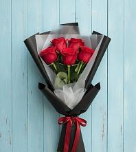 Букет цветов из:  Розы в Каменной Балке