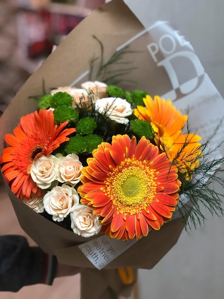 Букет цветов из: Герберы, Хризантемы и Розы в Каменной Балке
