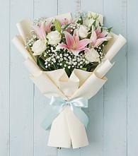 Букет цветов из:  Лилии в Каменной Балке