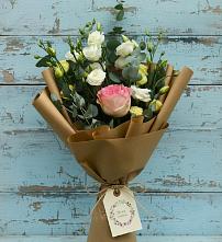 Букет цветов из:  Розы и Лизиантусы #REPLACE_PRED# Каменной Балке