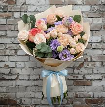Букет цветов из:  Розы, Лизиантусы и Гвоздики #REPLACE_PRED# Каменной Балке