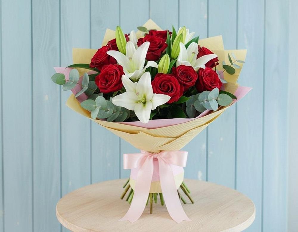 Букет цветов из: Лилии и Розы в Каменной Балке